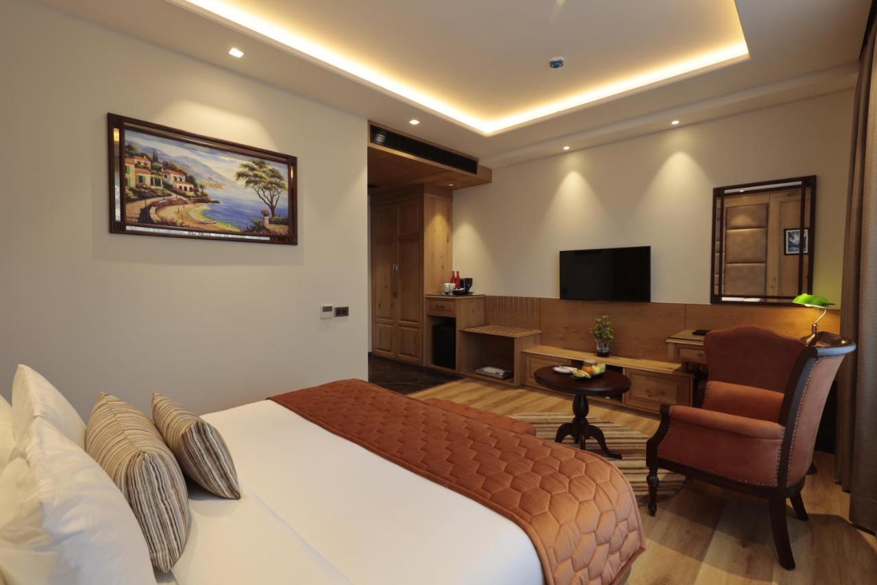 Welcomheritage Elysium Resort & Spa Shimla Bagian luar foto