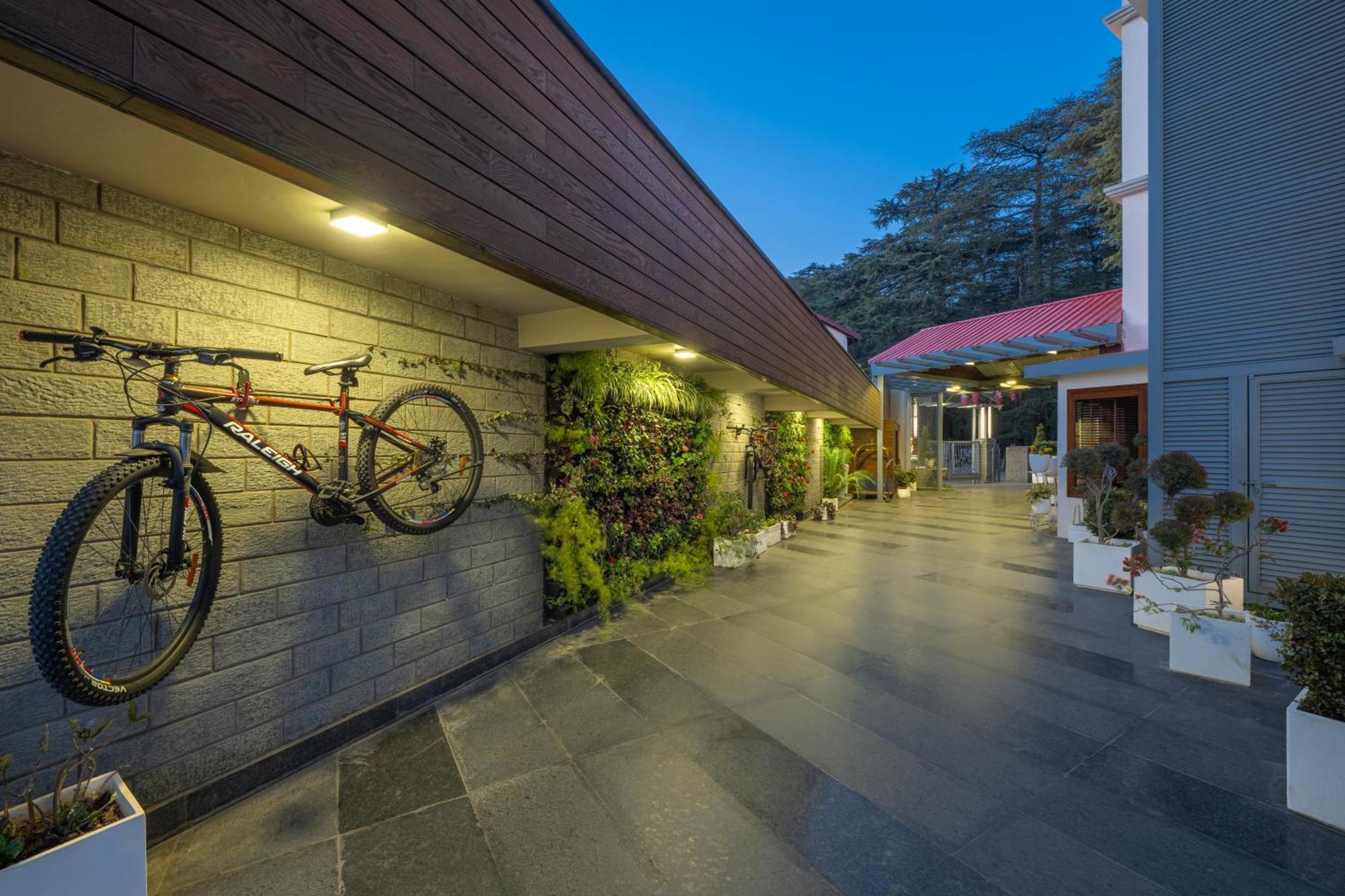 Welcomheritage Elysium Resort & Spa Shimla Bagian luar foto