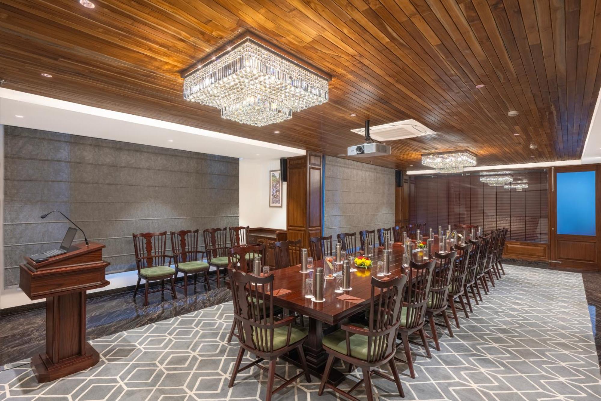 Welcomheritage Elysium Resort & Spa Shimla Bagian luar foto