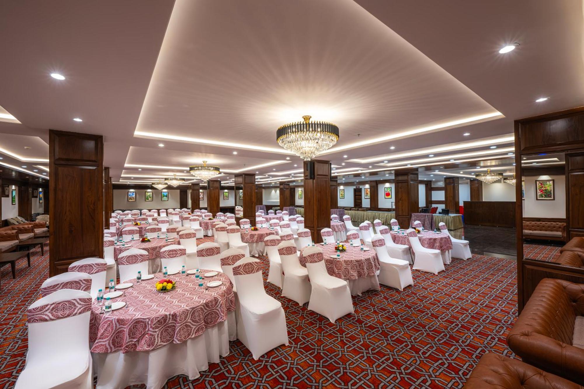 Welcomheritage Elysium Resort & Spa Shimla Bagian luar foto